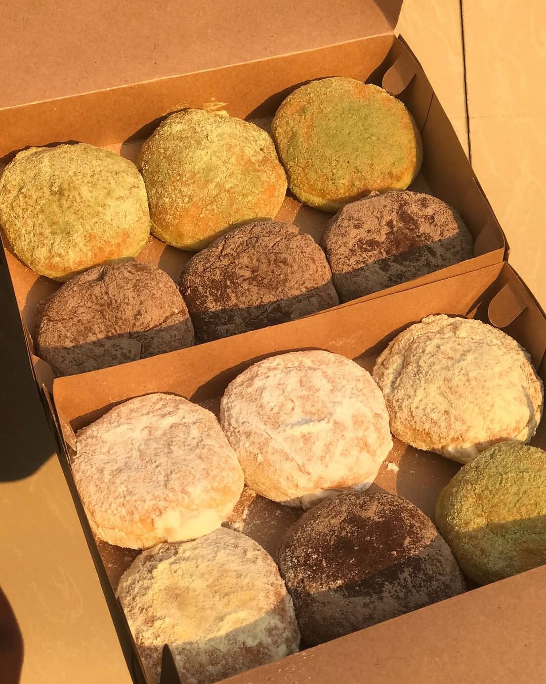 Donat Susu Filling Vanilla/Choco/Matcha 1 Lusin
